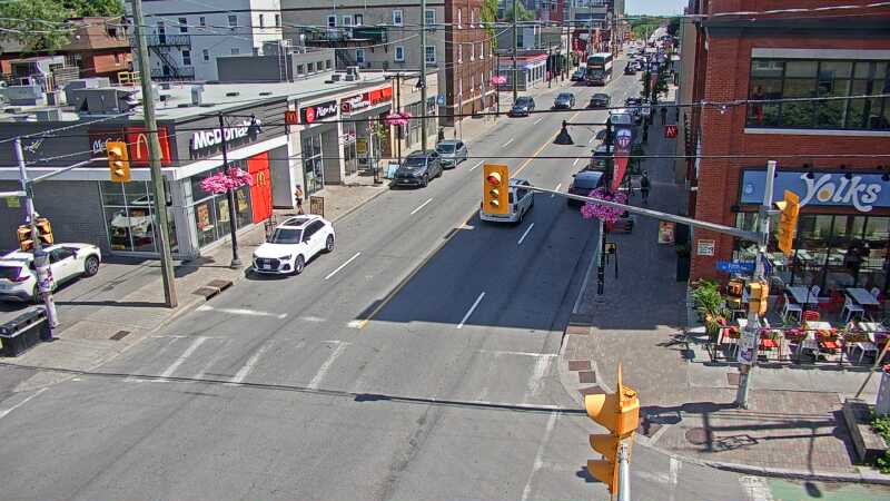 Traffic camera image at 2025-06-30 18:50:43