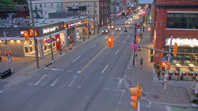 Traffic camera image at 2025-07-01 01:05:46