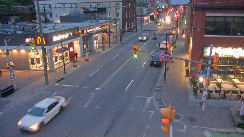 Traffic camera image at 2025-07-01 01:10:45