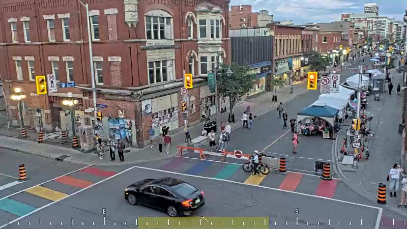 Traffic camera image at 2025-08-25 00:00:08