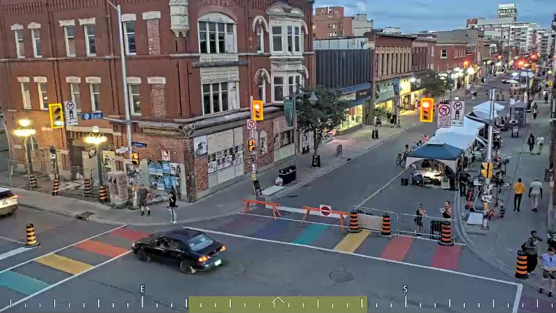 Traffic camera image at 2025-08-25 00:10:10