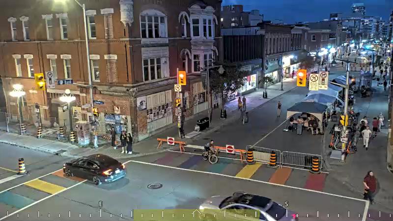 Traffic camera image at 2025-08-25 00:25:10