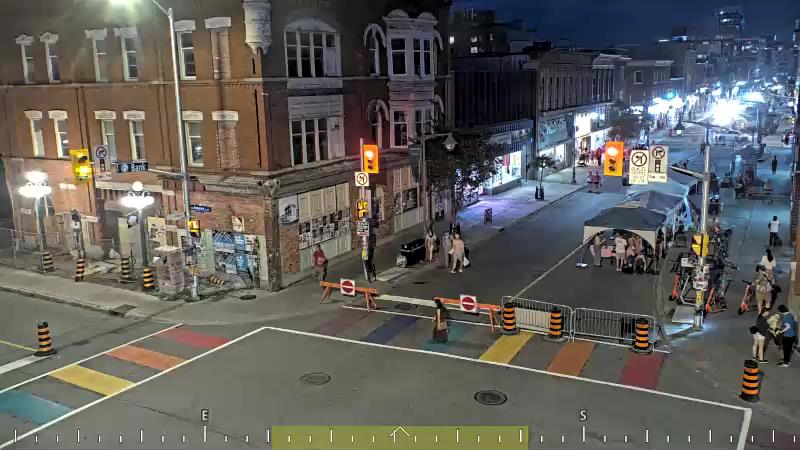 Traffic camera image at 2025-08-25 00:35:08
