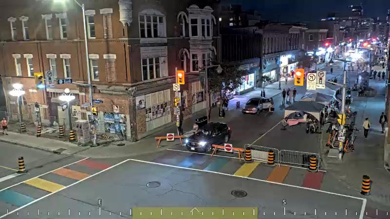 Traffic camera image at 2025-08-25 00:40:06