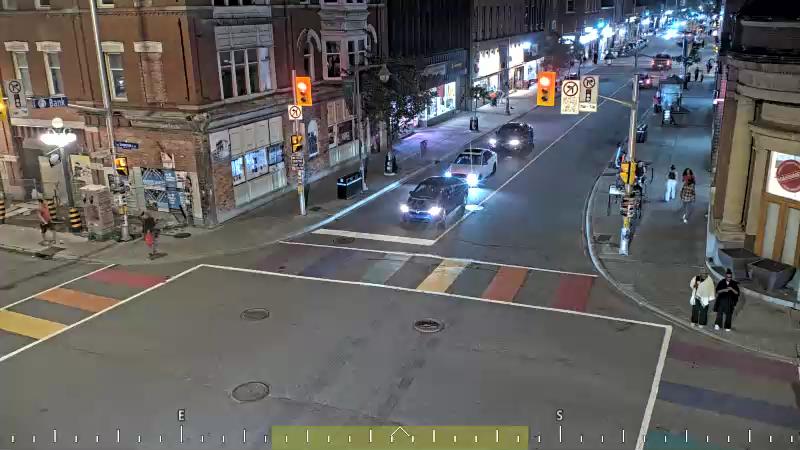 Traffic camera image at 2025-09-01 01:05:08