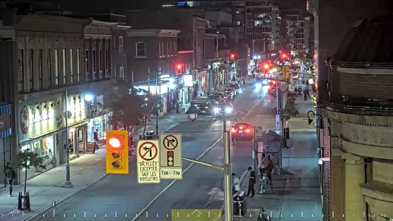 Traffic camera image at 2025-09-14 01:00:59