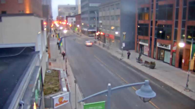 Traffic camera image at 2025-03-25 10:55:08