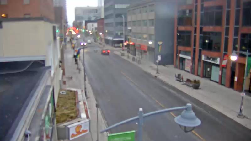 Traffic camera image at 2025-03-25 11:15:07