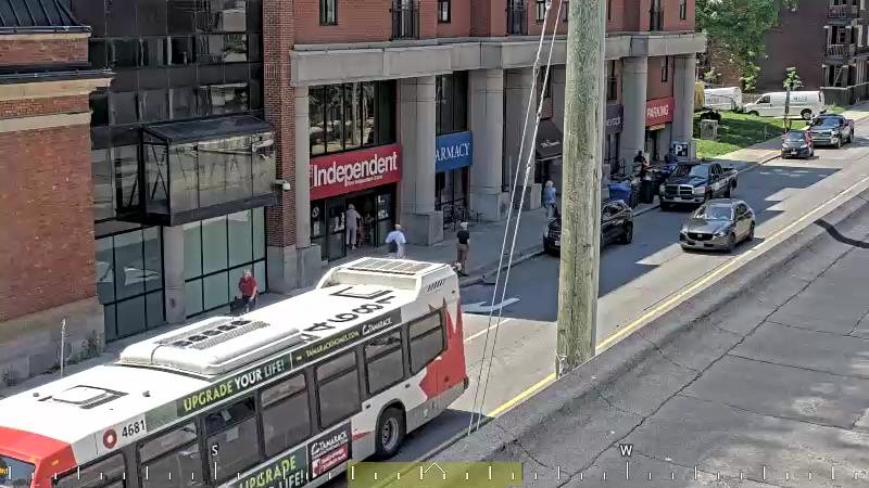 Traffic camera image at 2025-06-30 16:10:17