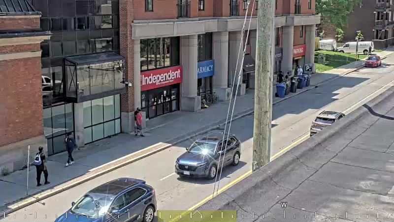 Traffic camera image at 2025-06-30 16:37:03