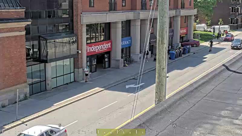Traffic camera image at 2025-06-30 16:40:07