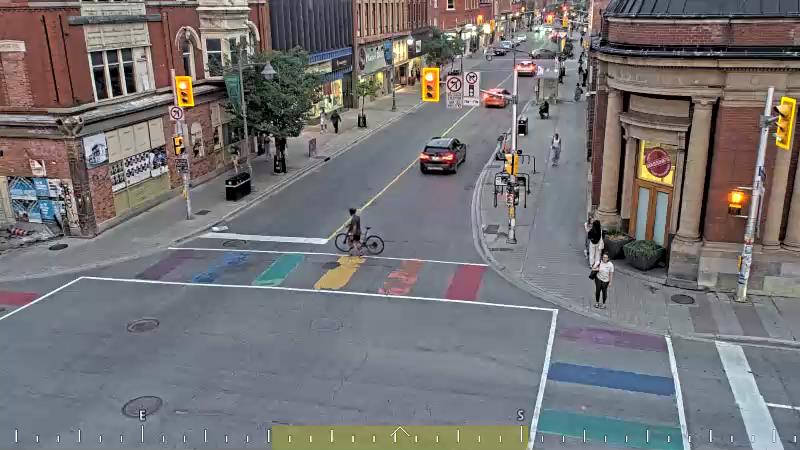 Traffic camera image at 2025-07-31 00:35:08