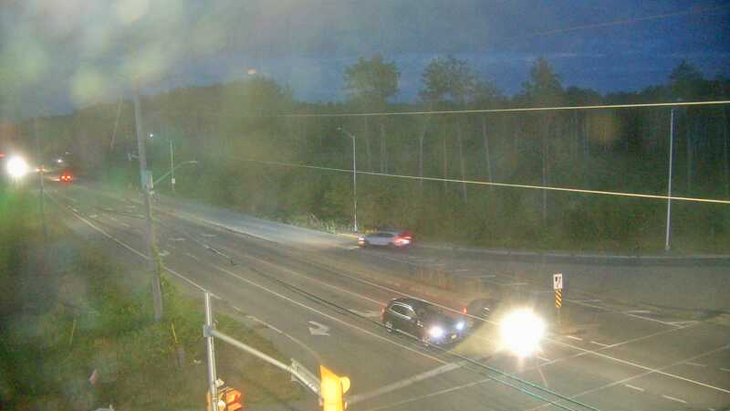 Traffic camera image at 2025-08-25 00:30:35