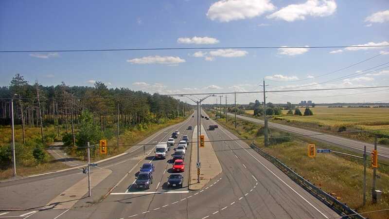 Traffic camera image at 2025-09-14 18:25:41