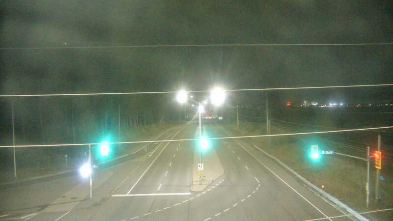 Traffic camera image at 2025-09-18 01:20:38