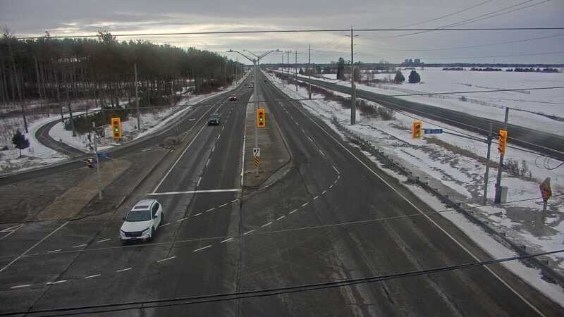 Traffic camera image at 2025-03-09 13:05:32