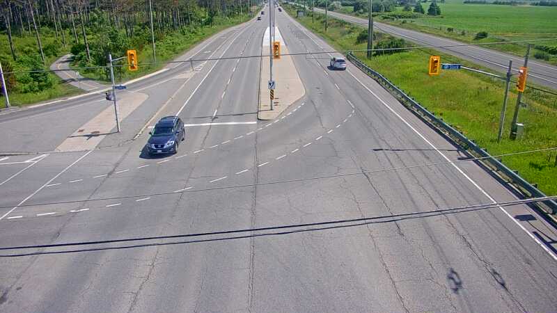 Traffic camera image at 2025-06-30 19:05:40