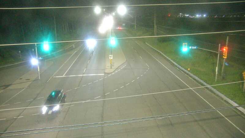 Traffic camera image at 2025-07-04 02:10:42