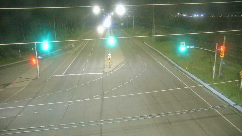 Traffic camera image at 2025-07-04 02:20:37