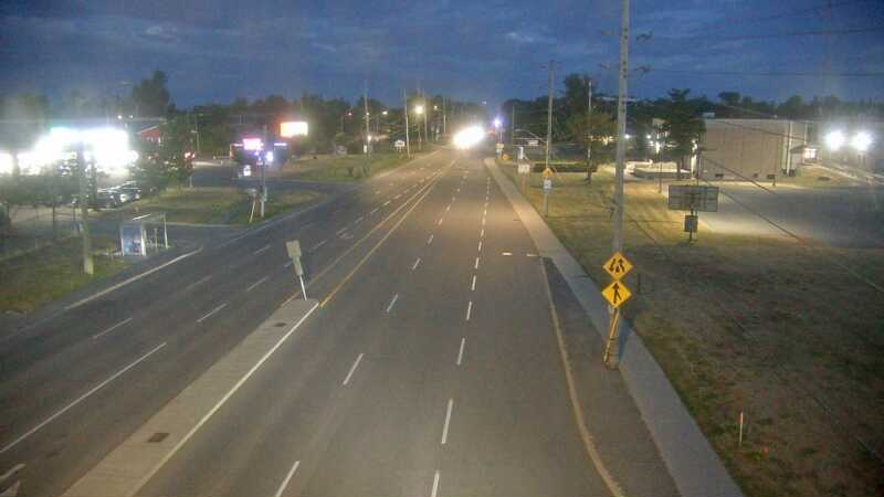 Traffic camera image at 2025-08-25 00:25:40