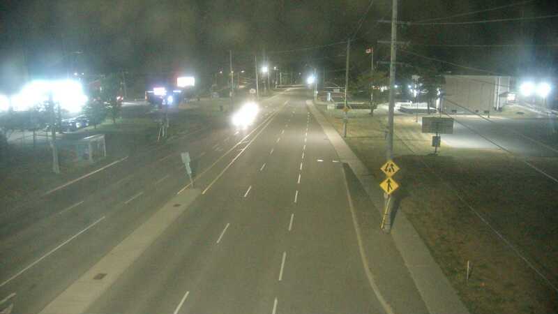 Traffic camera image at 2025-08-25 03:20:35