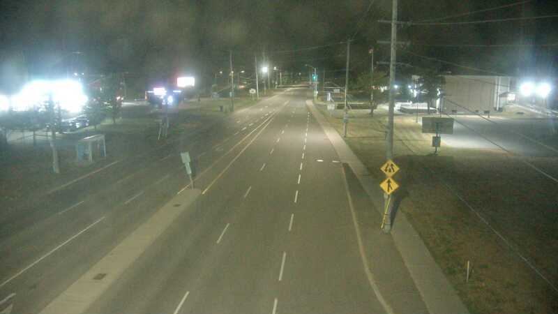 Traffic camera image at 2025-08-25 03:40:34