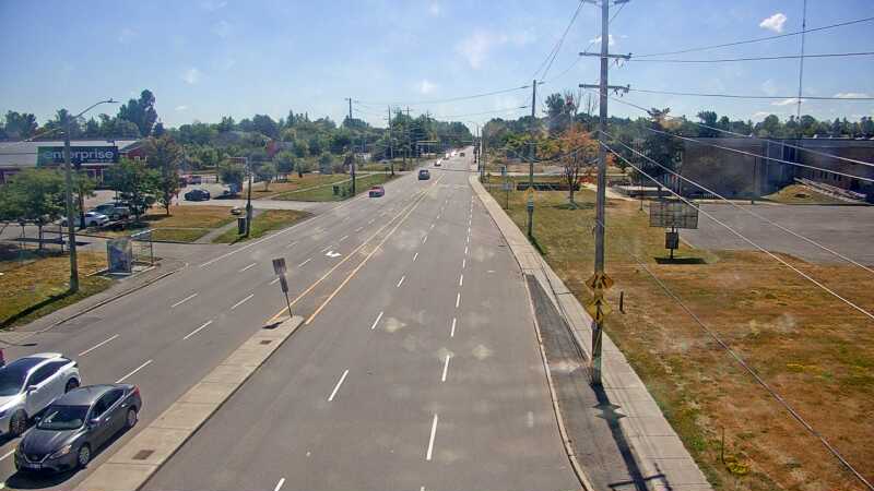Traffic camera image at 2025-08-31 16:05:41