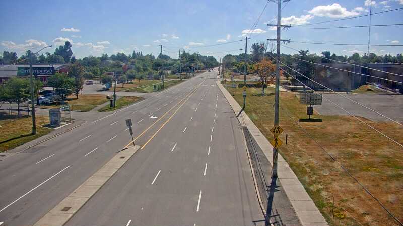 Traffic camera image at 2025-08-31 16:35:40