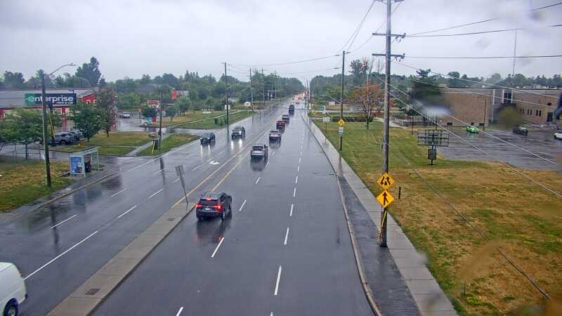 Traffic camera image at 2025-09-04 19:25:40