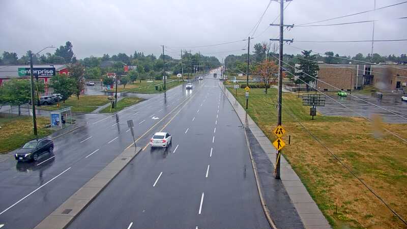 Traffic camera image at 2025-09-04 19:40:38