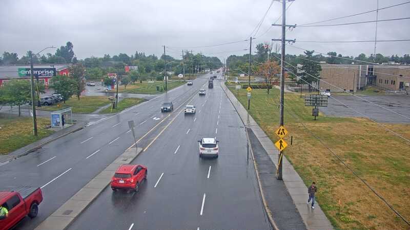 Traffic camera image at 2025-09-04 21:00:40