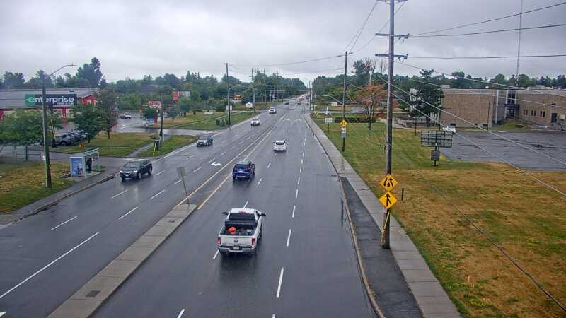 Traffic camera image at 2025-09-04 21:10:40