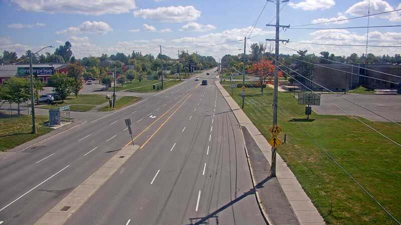 Traffic camera image at 2025-09-14 17:30:38