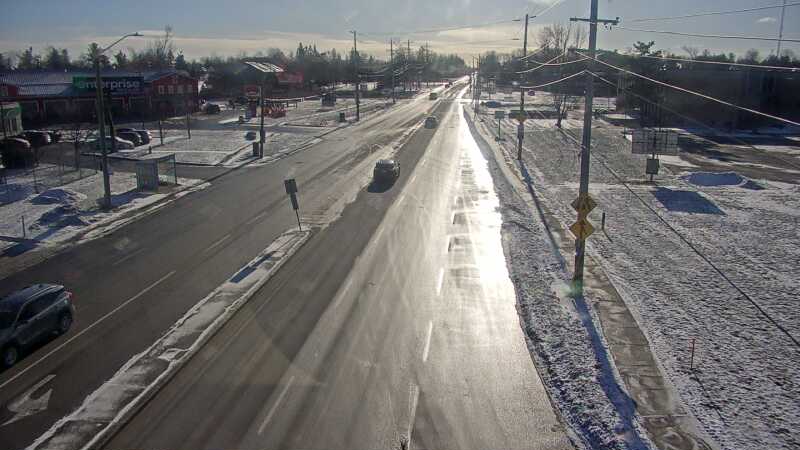 Traffic camera image at 2024-12-21 15:31:23