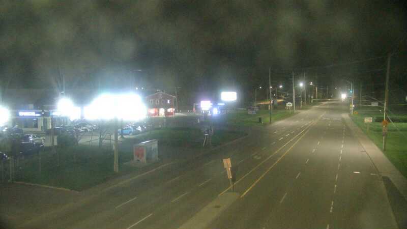 Traffic camera image at 2025-05-09 06:15:30