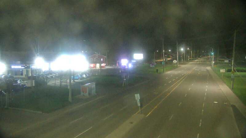 Traffic camera image at 2025-05-09 06:20:33
