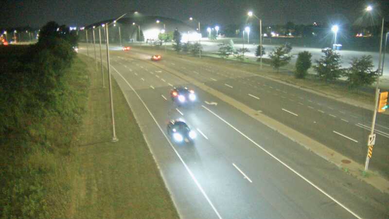 Traffic camera image at 2025-08-04 02:05:34