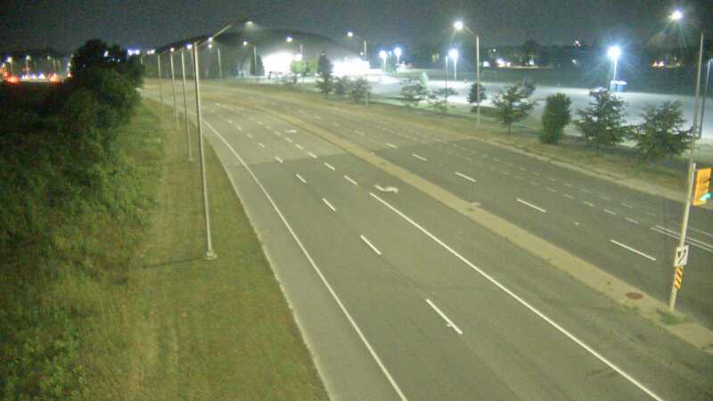 Traffic camera image at 2025-08-04 02:15:33