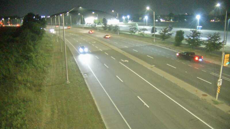 Traffic camera image at 2025-08-04 02:25:38