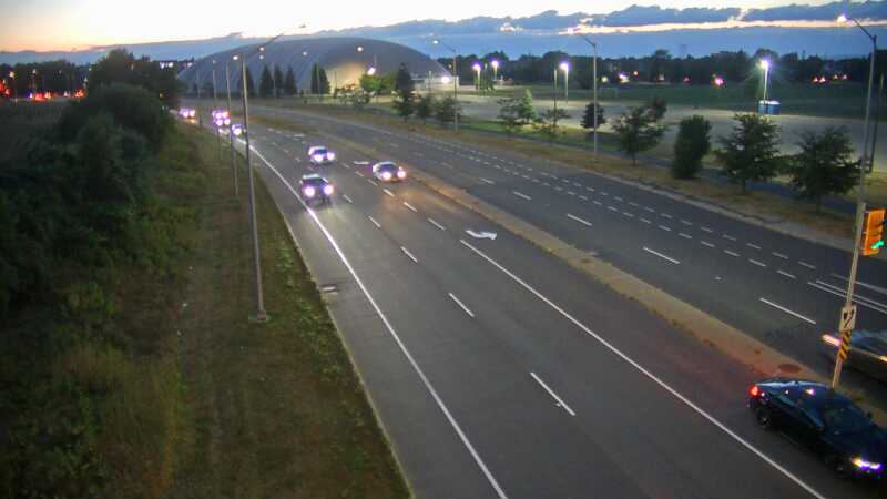 Traffic camera image at 2025-08-25 00:20:35