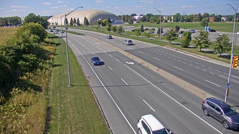 Traffic camera image at 2025-09-14 18:10:39