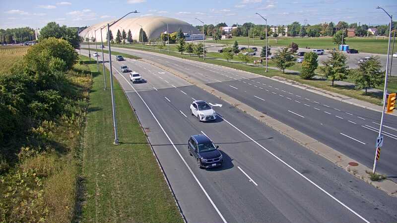 Traffic camera image at 2025-09-14 18:15:40