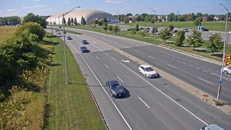Traffic camera image at 2025-09-14 18:40:45