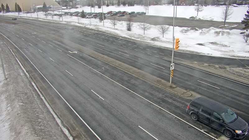 Traffic camera image at 2025-03-09 13:37:03