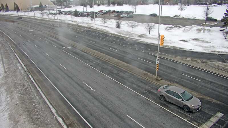 Traffic camera image at 2025-03-09 13:45:49