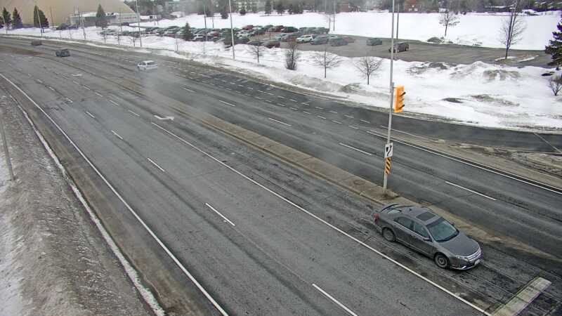 Traffic camera image at 2025-03-09 14:05:46