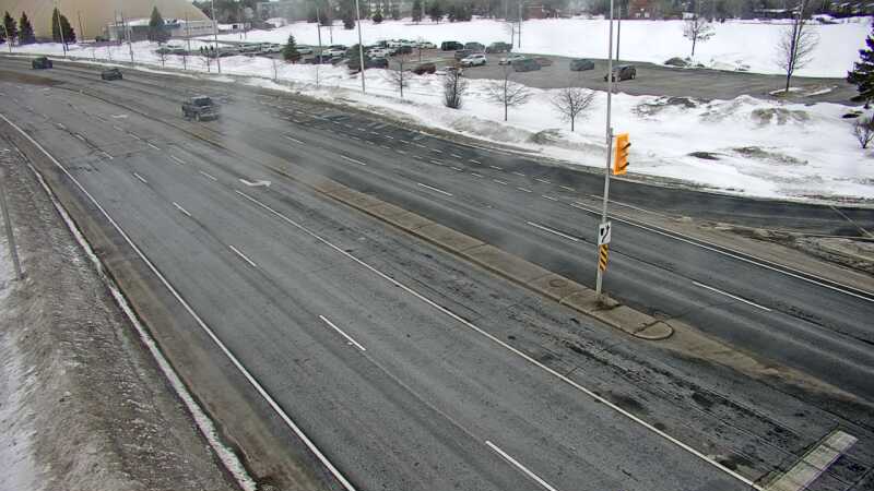 Traffic camera image at 2025-03-09 14:20:46