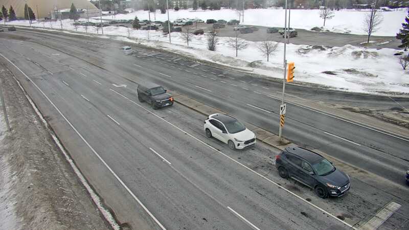 Traffic camera image at 2025-03-09 14:55:33