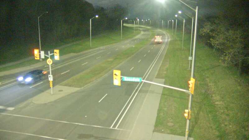 Traffic camera image at 2025-05-09 07:05:28