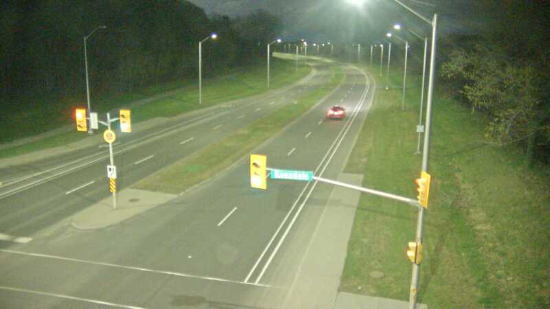Traffic camera image at 2025-05-09 07:15:25